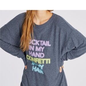 Wildfox | NWT “Cocktail in My Hand Confetti in My Hair” Baggy Beach Jumper M